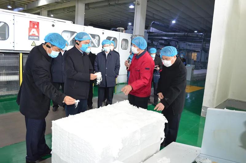 省、市工商聯(lián)領(lǐng)導(dǎo)一行蒞臨公司調(diào)研